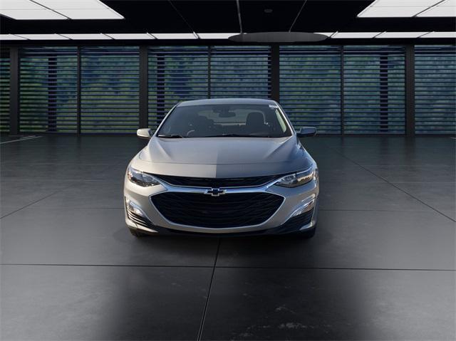 new 2025 Chevrolet Malibu car, priced at $25,000