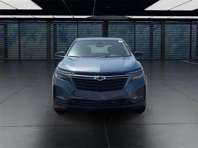 new 2024 Chevrolet Equinox car, priced at $28,000