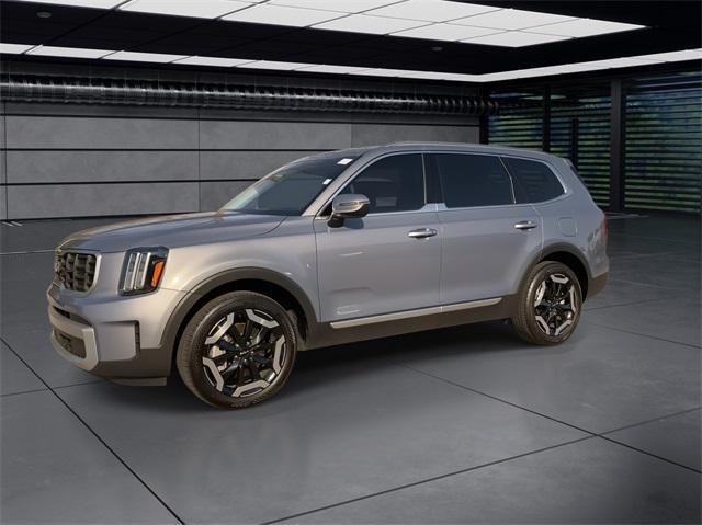 used 2023 Kia Telluride car, priced at $33,571