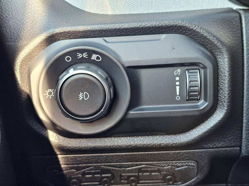 new 2025 Jeep Wrangler car, priced at $31,995