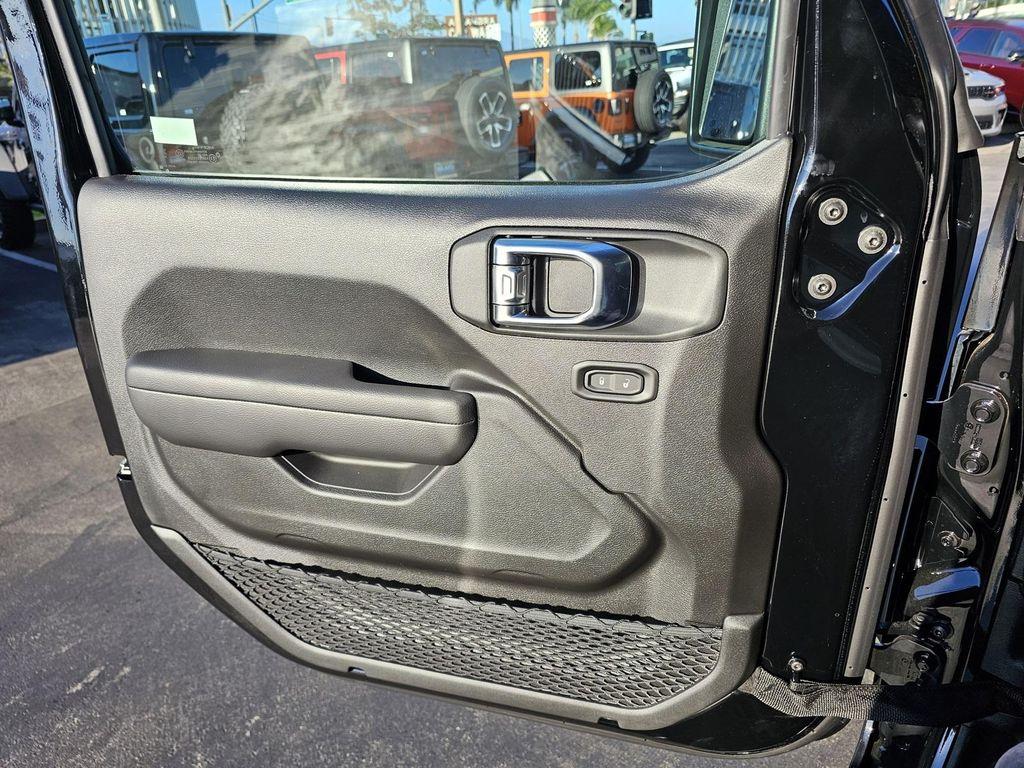 new 2025 Jeep Wrangler car, priced at $31,995