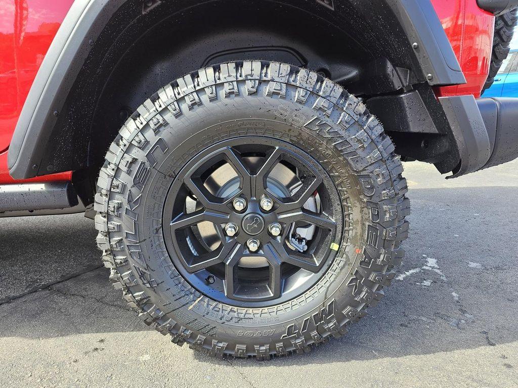 new 2025 Jeep Wrangler car, priced at $38,850
