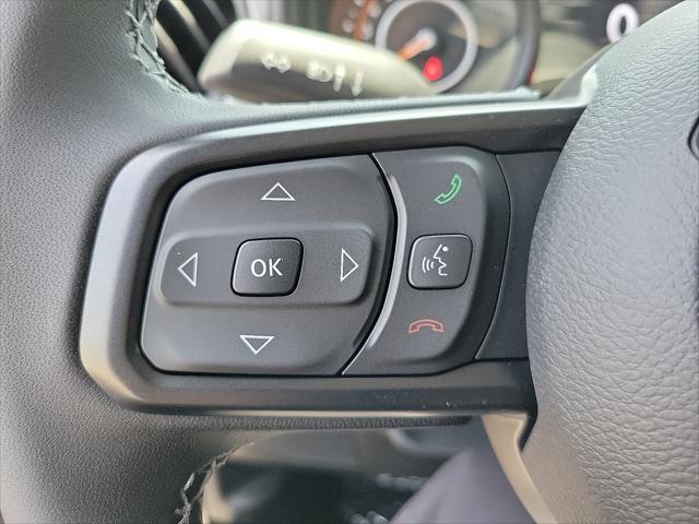 new 2025 Jeep Gladiator car, priced at $42,563