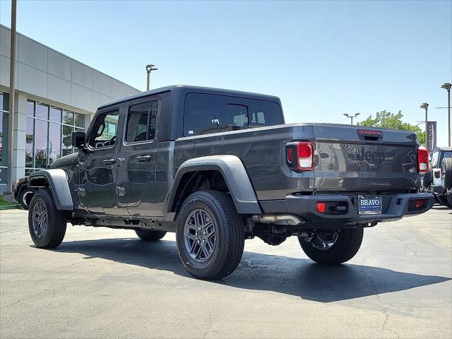 new 2025 Jeep Gladiator car, priced at $42,563
