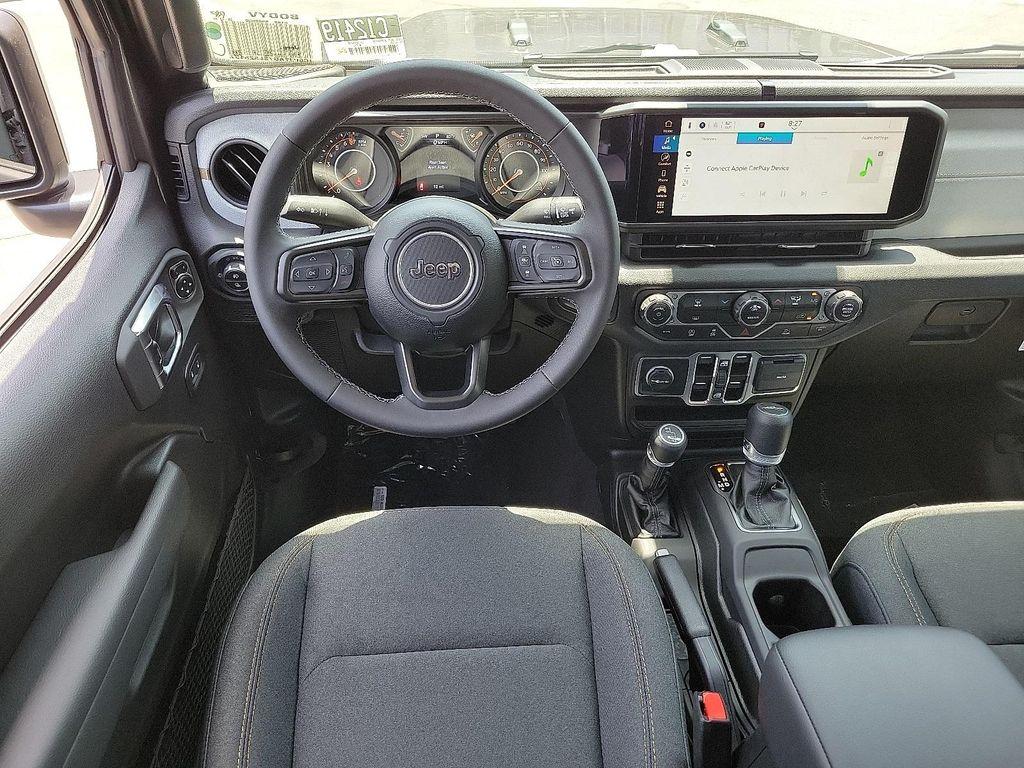 new 2025 Jeep Gladiator car, priced at $37,995