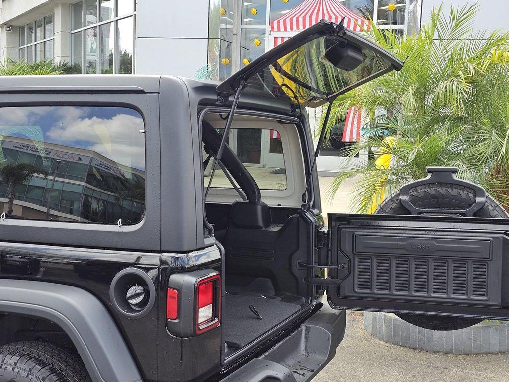 new 2025 Jeep Wrangler car, priced at $36,979