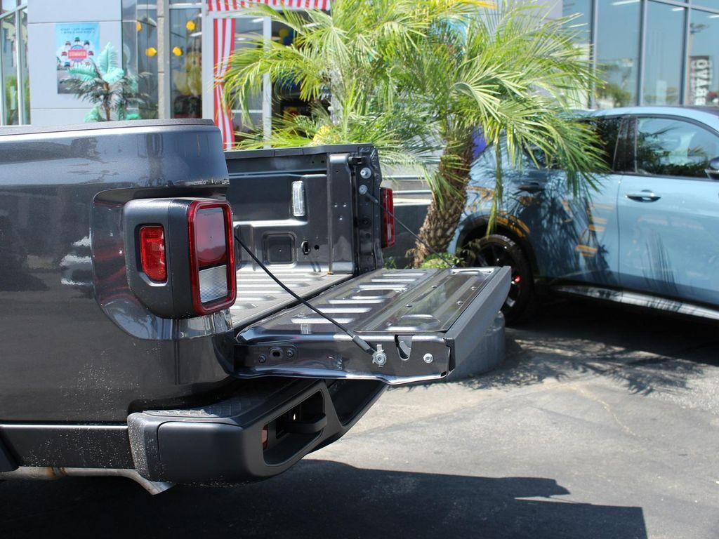 new 2025 Jeep Gladiator car, priced at $43,130