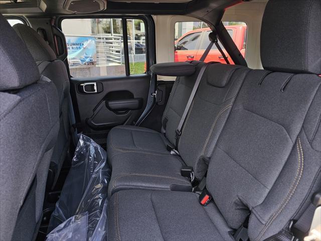 new 2025 Jeep Wrangler car, priced at $41,139