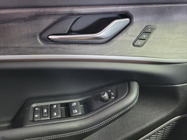 new 2025 Jeep Grand Cherokee 4xe car, priced at $49,795