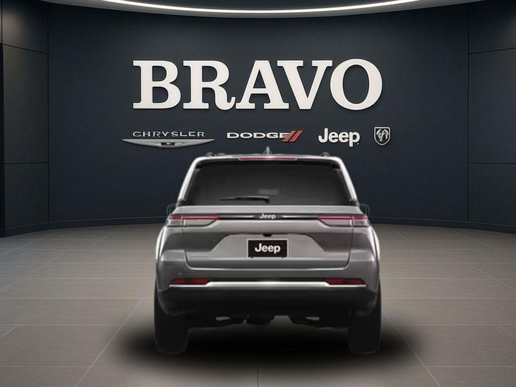 new 2025 Jeep Grand Cherokee car, priced at $31,995