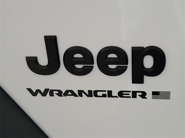 new 2025 Jeep Wrangler car, priced at $38,955