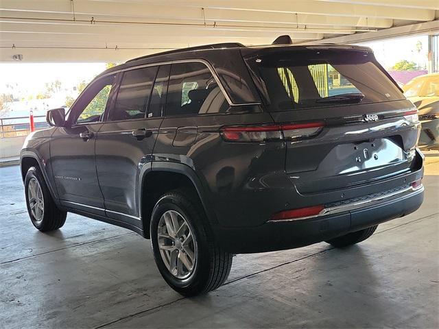 new 2025 Jeep Grand Cherokee car, priced at $37,675