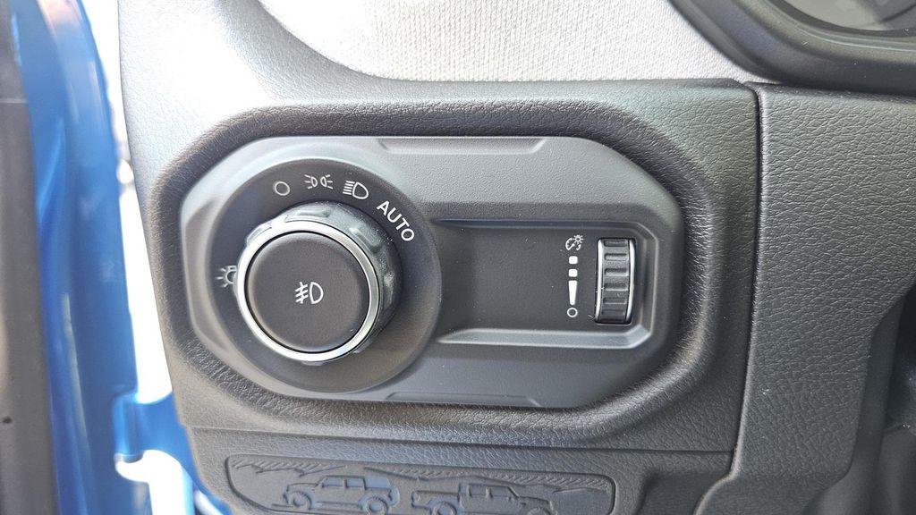 new 2025 Jeep Wrangler car, priced at $36,979
