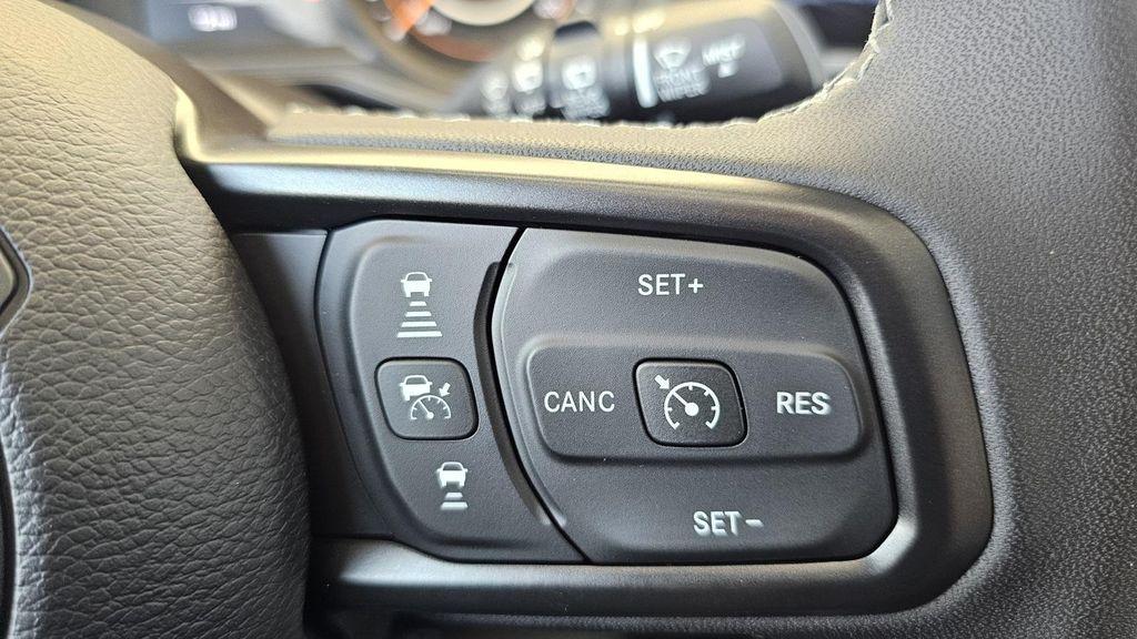 new 2025 Jeep Wrangler car, priced at $36,979