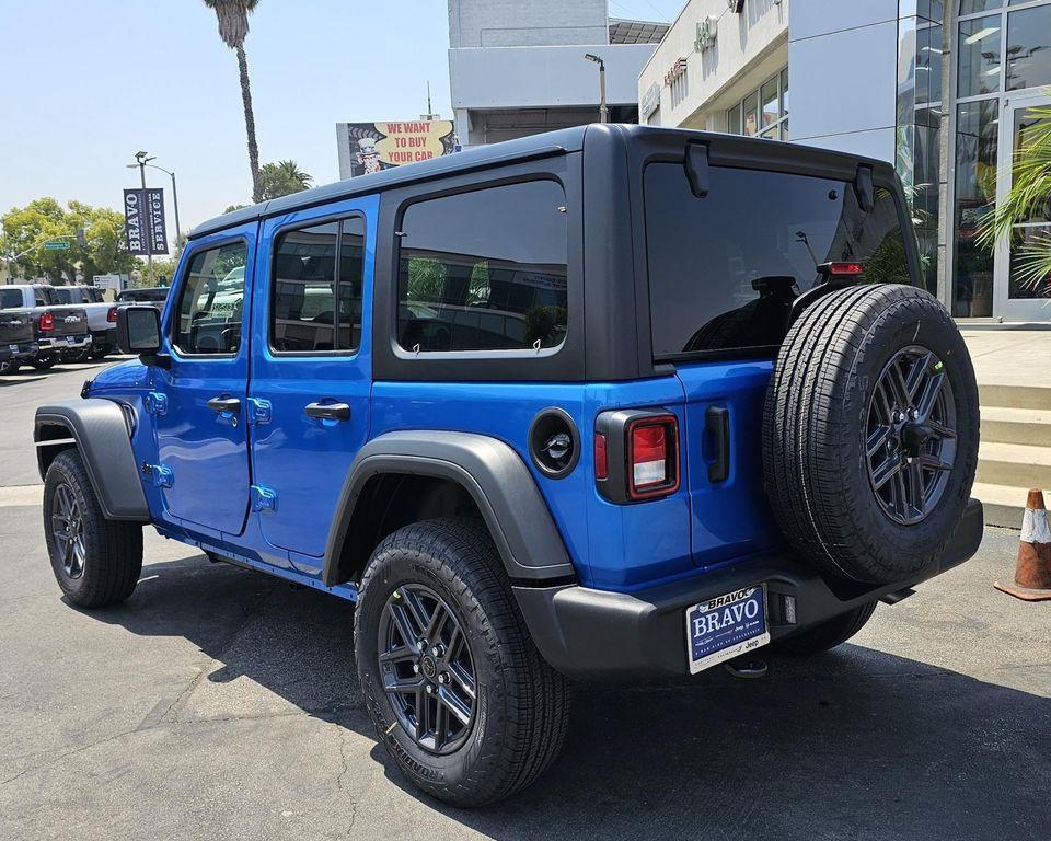 new 2025 Jeep Wrangler car, priced at $36,979