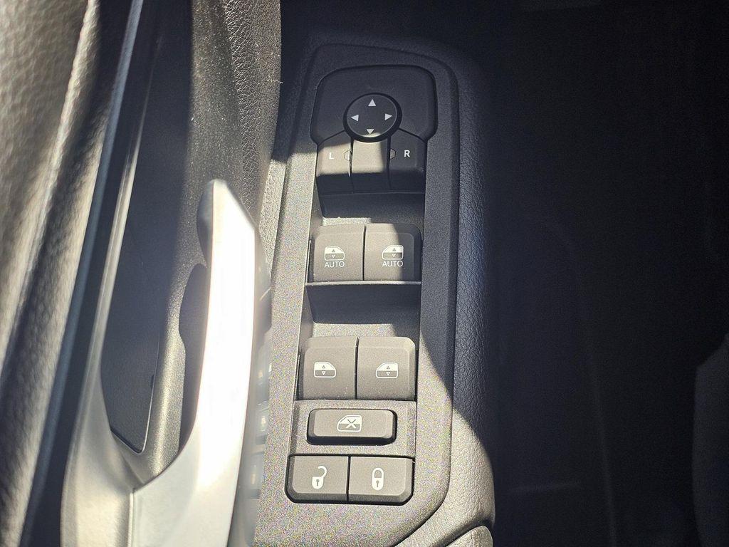 new 2025 Ram 1500 car, priced at $41,580