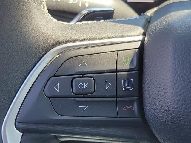 new 2025 Jeep Grand Cherokee car, priced at $31,595