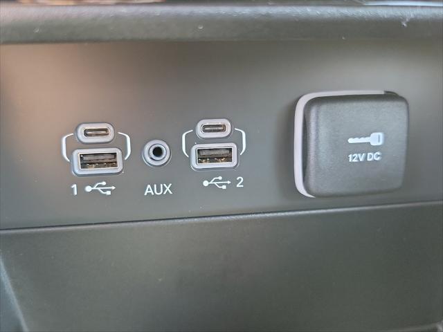 new 2025 Jeep Grand Cherokee car, priced at $31,595