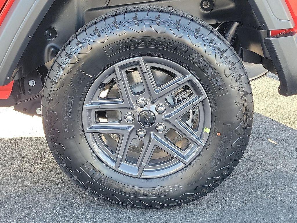 new 2025 Jeep Wrangler car, priced at $36,972