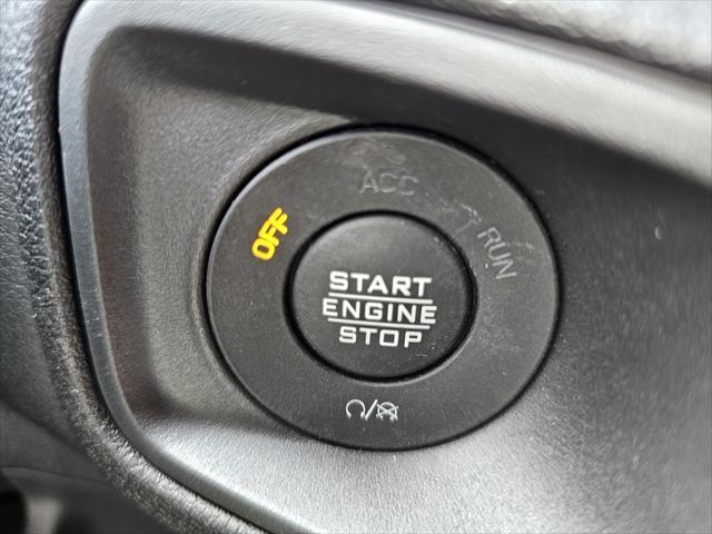 new 2025 Jeep Wrangler car, priced at $47,195