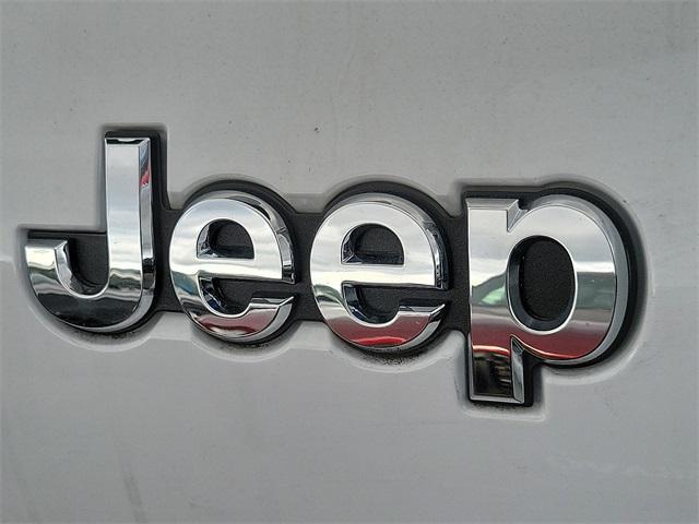 new 2024 Jeep Grand Cherokee L car, priced at $55,670
