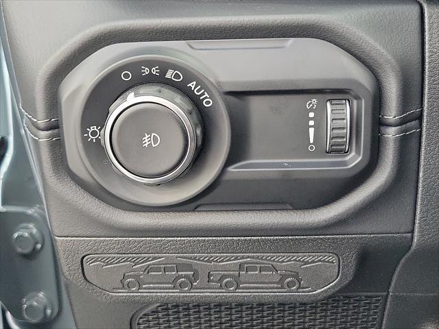 new 2025 Jeep Wrangler car, priced at $50,179