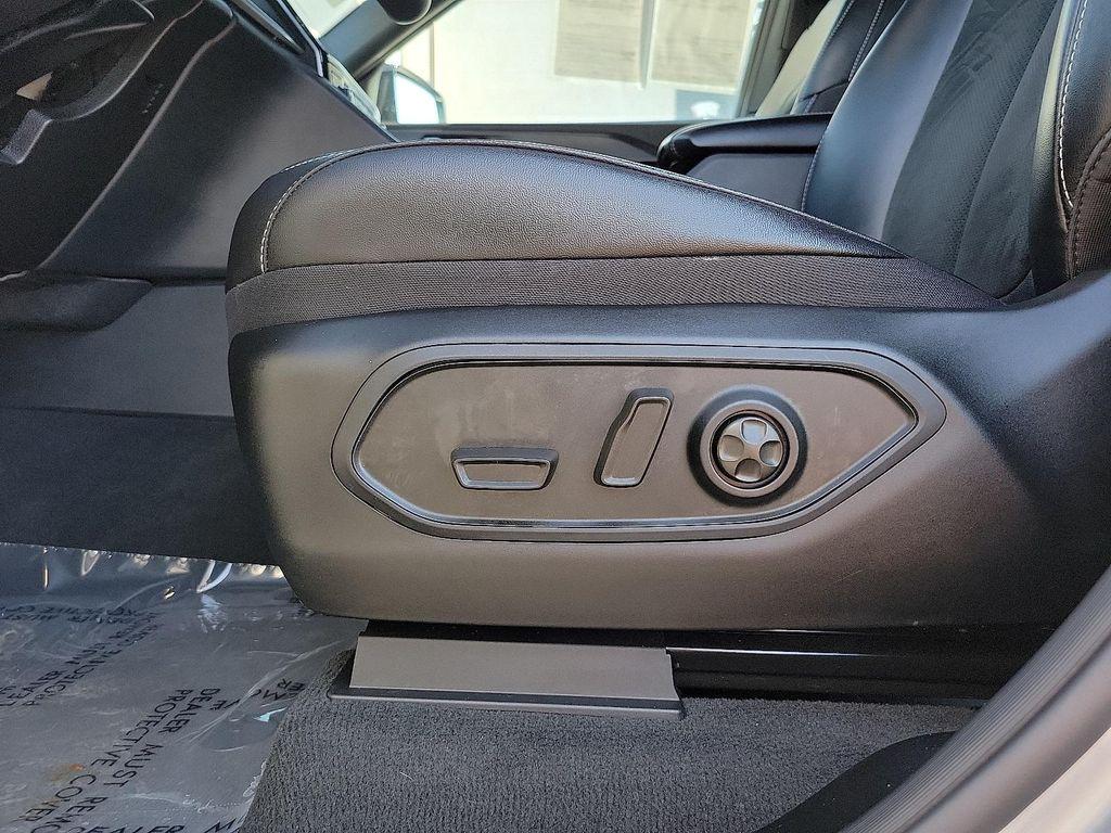 used 2023 Jeep Grand Cherokee L car, priced at $31,819