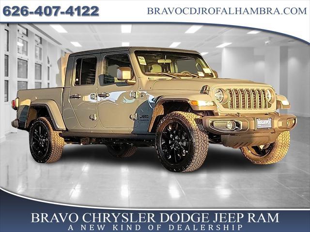 new 2025 Jeep Gladiator car, priced at $42,980