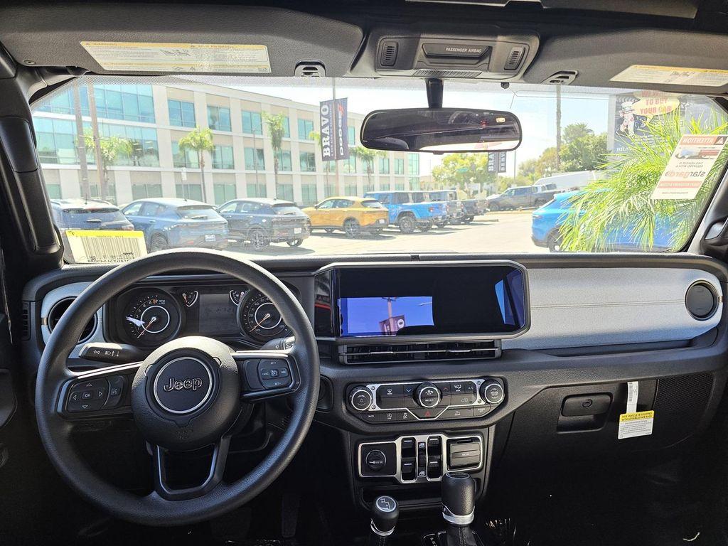 new 2025 Jeep Gladiator car, priced at $30,599