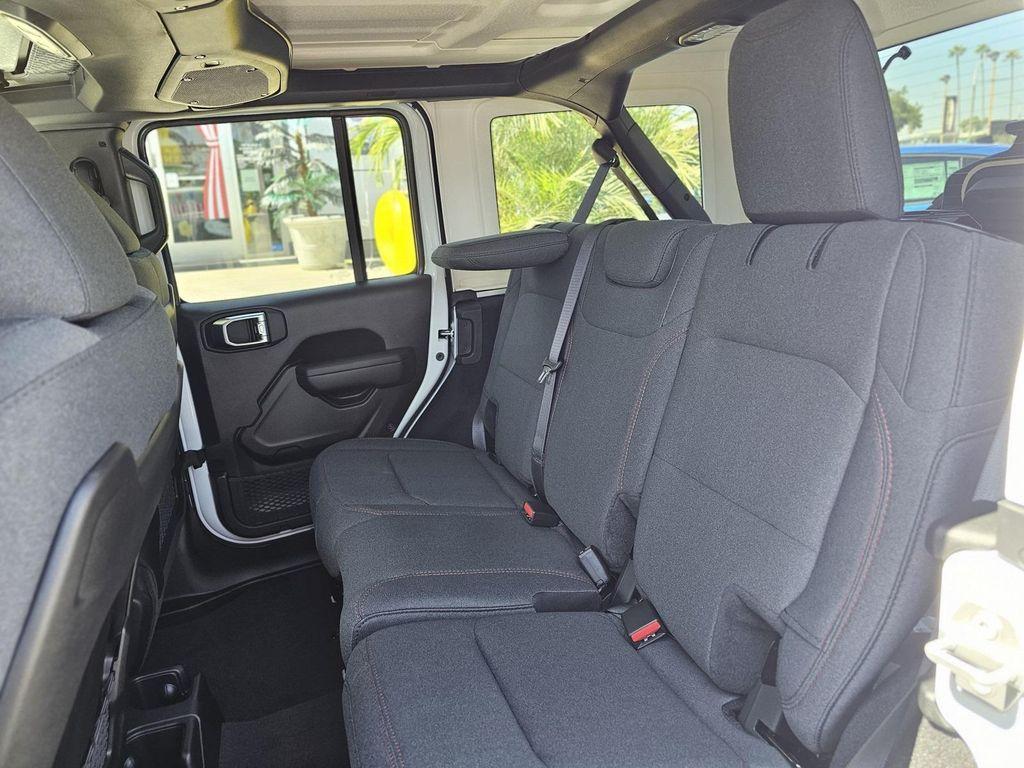 new 2025 Jeep Wrangler car, priced at $48,989