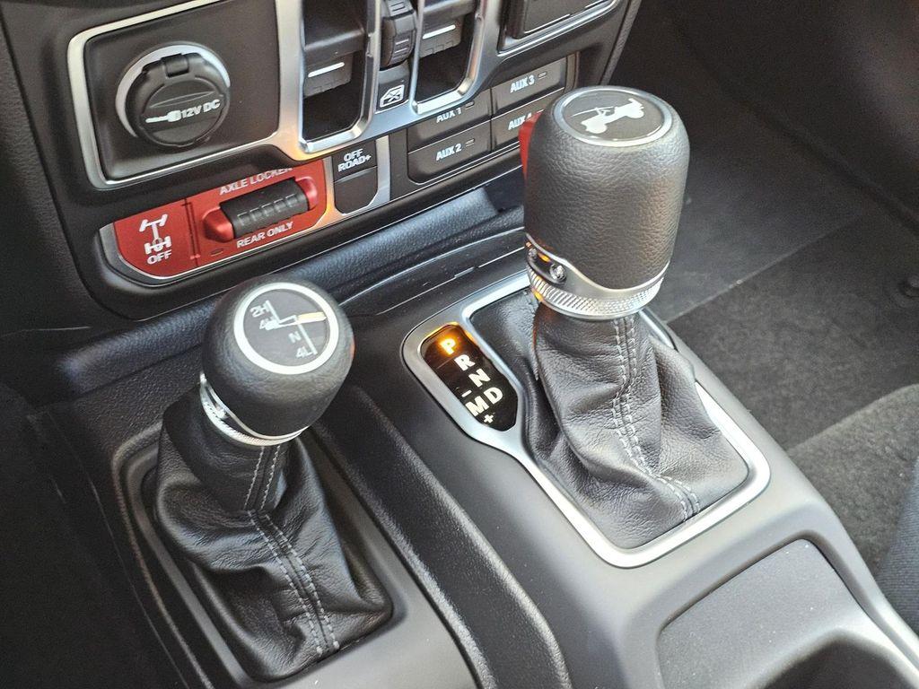 new 2025 Jeep Wrangler car, priced at $50,075