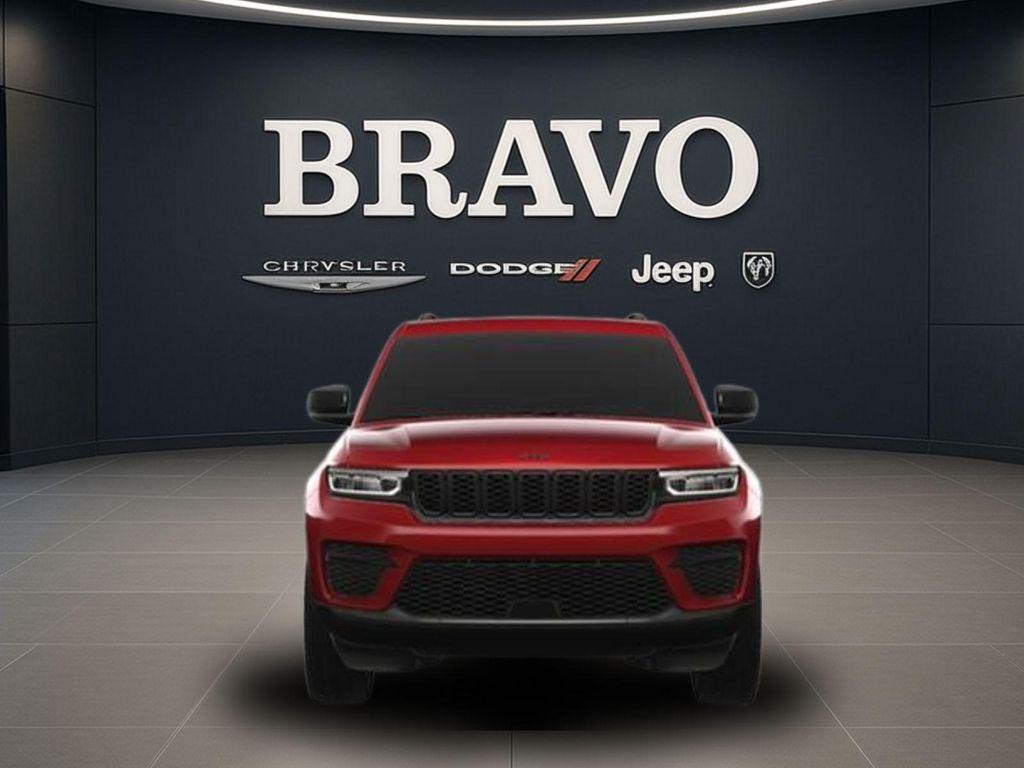 new 2025 Jeep Grand Cherokee car, priced at $37,980