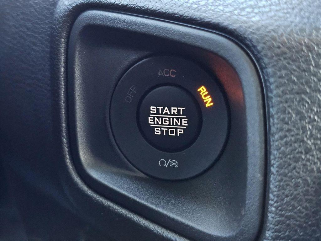 new 2025 Jeep Wrangler car, priced at $41,680