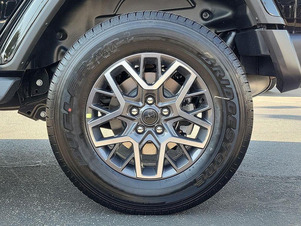 new 2025 Jeep Wrangler car, priced at $45,995