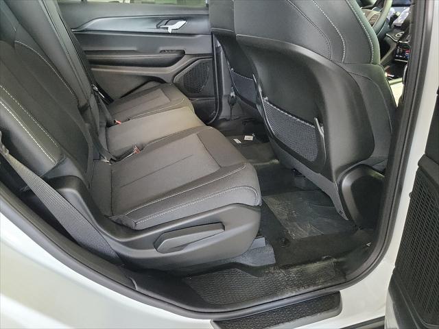 new 2025 Jeep Grand Cherokee L car, priced at $31,895