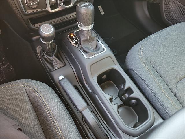 new 2025 Jeep Wrangler car, priced at $39,895