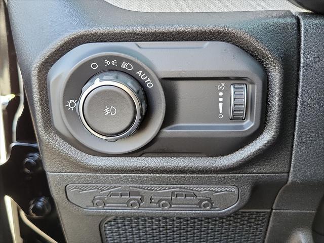 new 2025 Jeep Wrangler car, priced at $39,895
