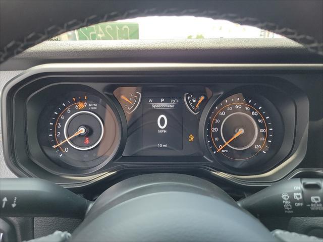 new 2025 Jeep Wrangler car, priced at $41,139