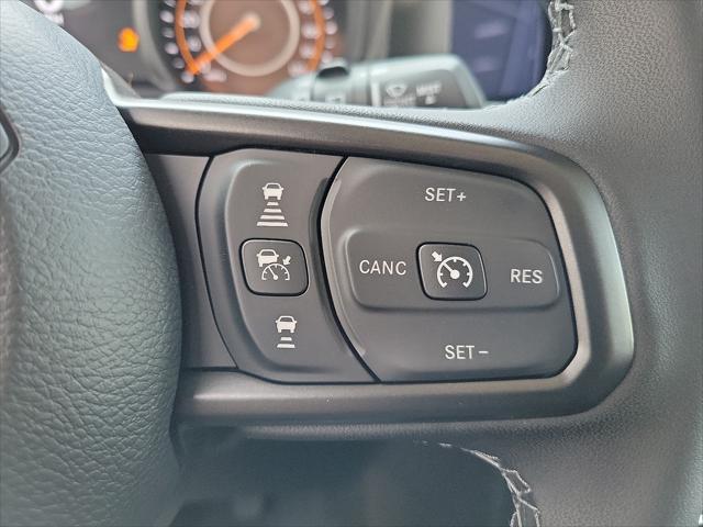 new 2025 Jeep Wrangler car, priced at $41,139