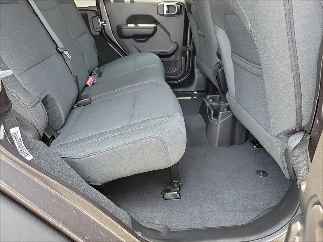new 2025 Jeep Wrangler car, priced at $41,139
