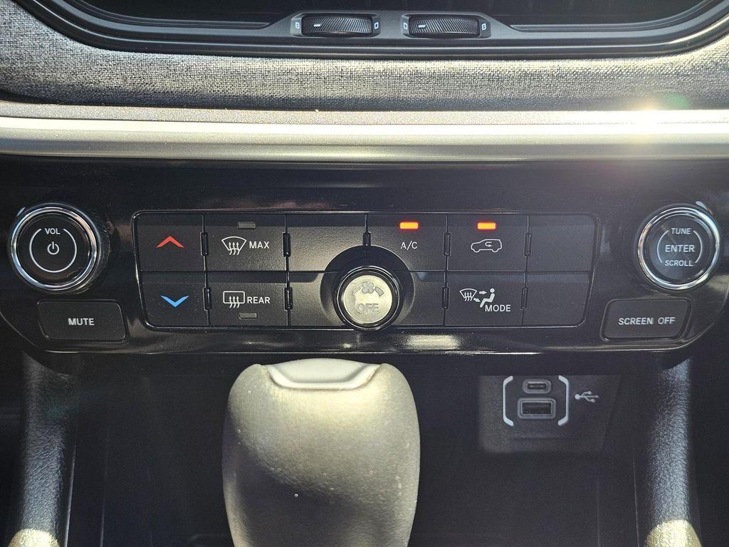 used 2025 Jeep Compass car, priced at $25,678