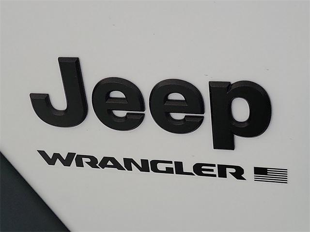 new 2025 Jeep Wrangler car, priced at $42,995