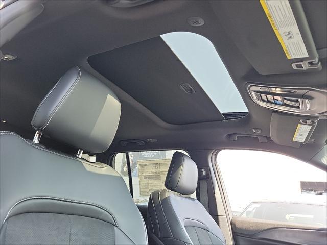new 2025 Jeep Grand Cherokee car, priced at $33,595