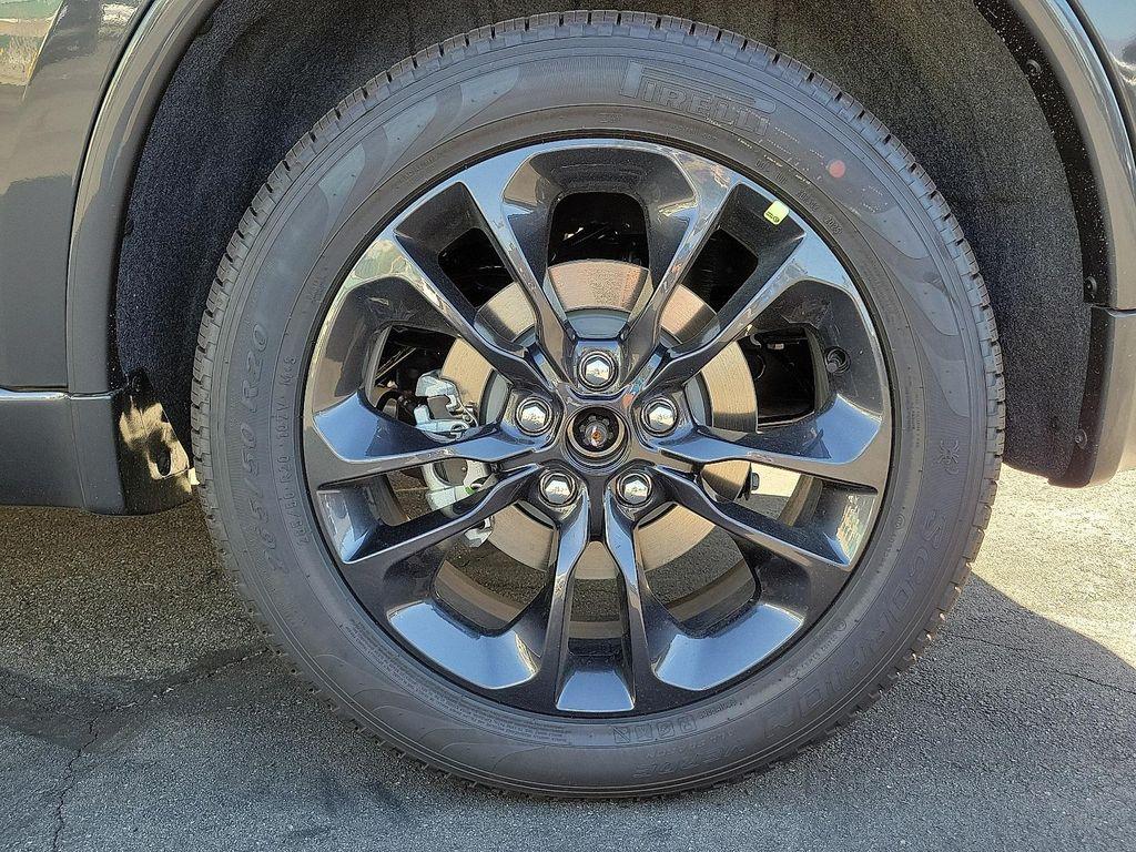 new 2025 Dodge Durango car, priced at $39,995