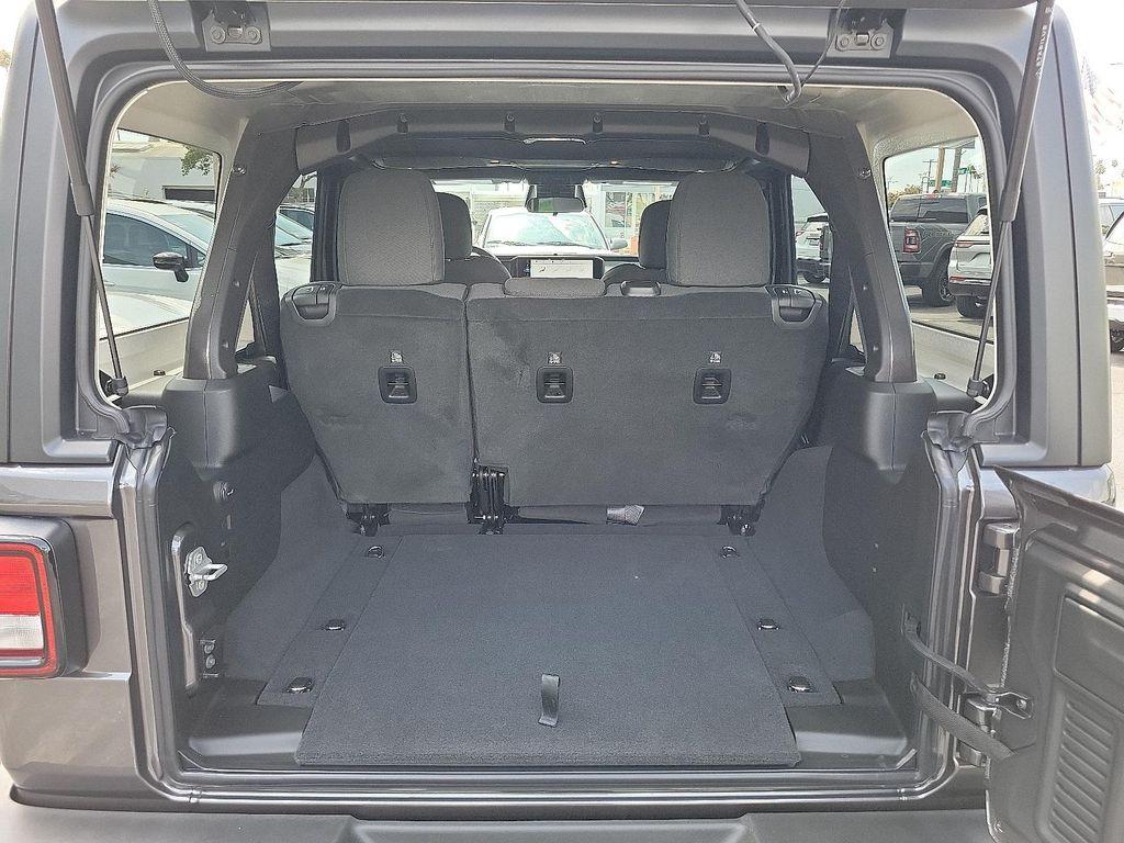 new 2025 Jeep Wrangler car, priced at $36,979