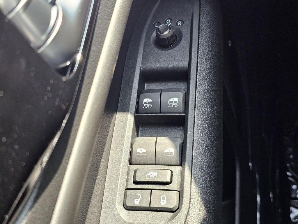 new 2026 Jeep Compass car, priced at $26,995