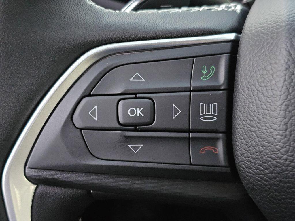 new 2025 Jeep Grand Cherokee L car, priced at $40,980