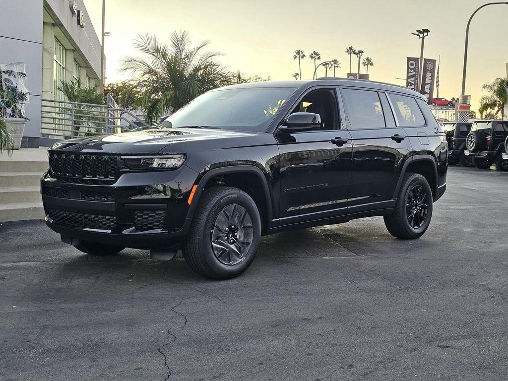 new 2025 Jeep Grand Cherokee L car, priced at $40,980