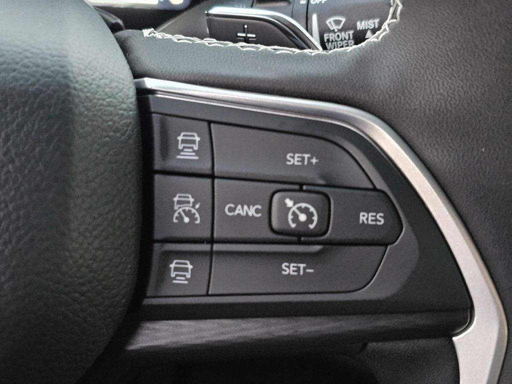 new 2025 Jeep Grand Cherokee L car, priced at $40,980