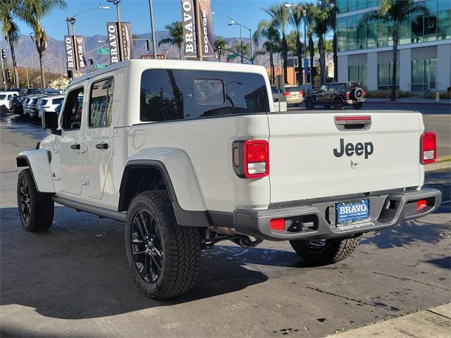 new 2025 Jeep Gladiator car, priced at $41,290